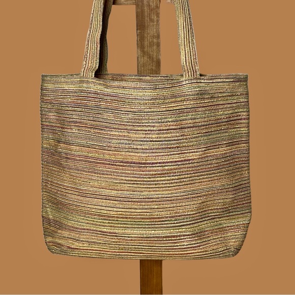 Scala Woven Beach Summer Tote Bag in Browns & Metallic Gold with Zip Closure - Picture 8 of 16